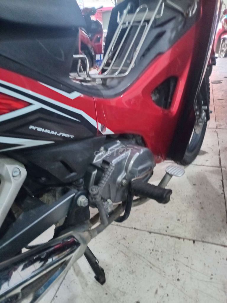 Honda Blade Đỏ. Mua bán Xe máy tại Quận Bình Tân Tp Hồ Chí Minh được đăng bởi Cường phát  hình 4