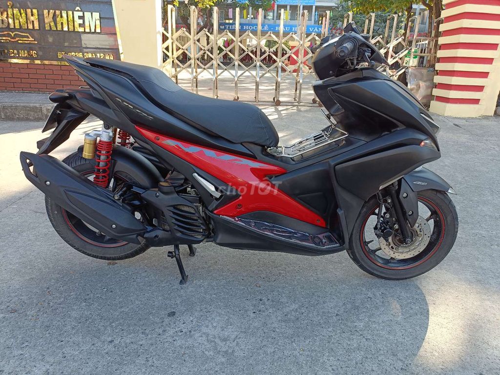 Yamaha NVX 155cc в идеальном состоянии