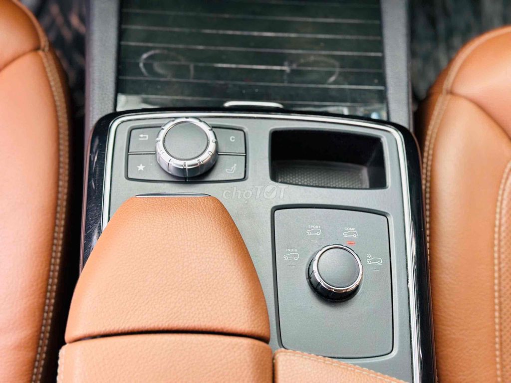 Mercedes Benz GLE 400 4Matic Coupe Model 2017. Mua bán Ô tô tại Quận 8 Tp Hồ Chí Minh được đăng bởi Hồng Phúc hình 13