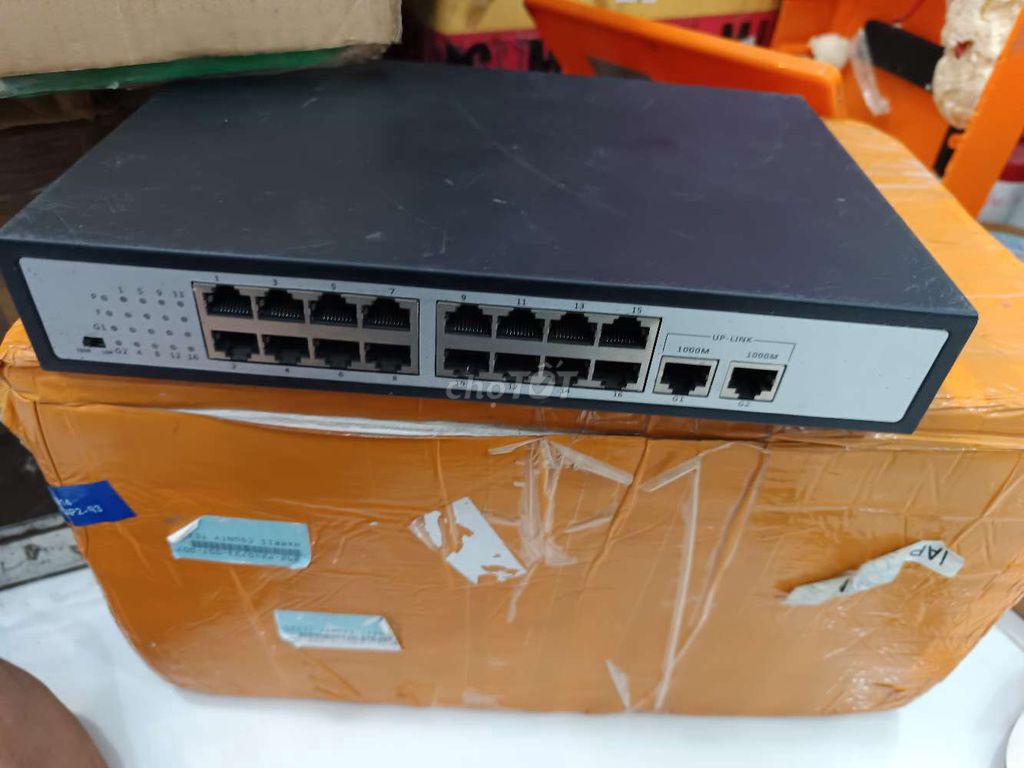 Switch 16 port PoE - 2uplinks Gigabit chuyên CCTV