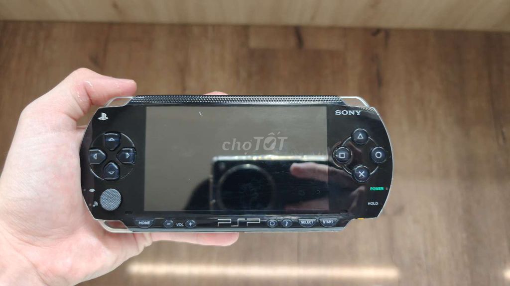 Máy chơi game cầm tay Sony PSP 1K Đen. Mua bán Thiết bị chơi game tại Quận Long Biên Hà Nội được đăng bởi Đông hình 1