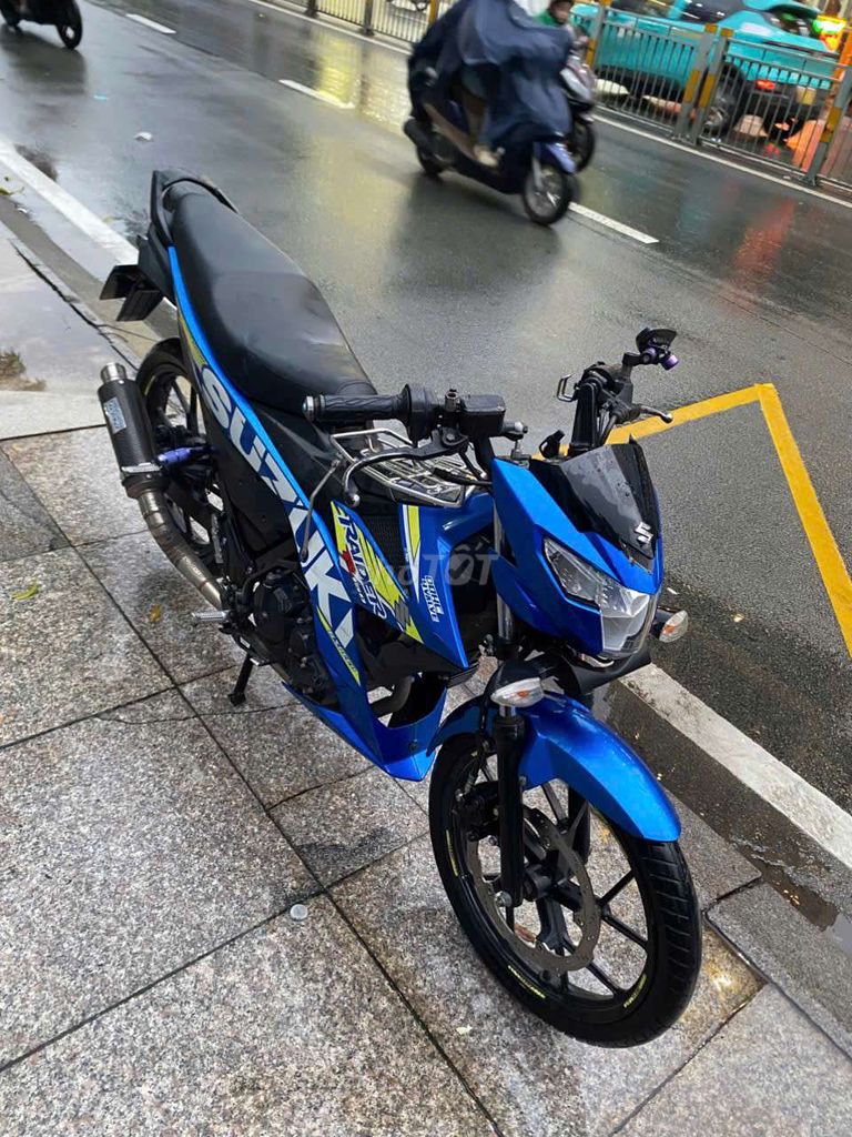 Suzuki raider Fi 2020 mới 90% Bstp chính chủ. Mua bán Xe máy tại Quận Tân Phú Tp Hồ Chí Minh được đăng bởi Tuanduy hình 2