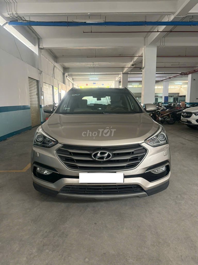 SANTA FE 2.2L 4WD 2018 DẦU NGUYÊN BẢN MÀU VÀNG CÁT. Mua bán Ô tô tại Quận 7 Tp Hồ Chí Minh được đăng bởi Hoàn  hình 1