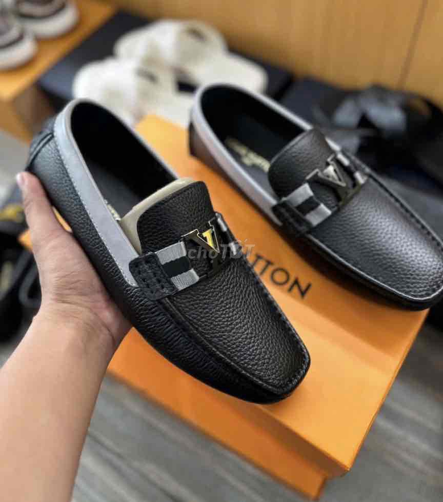 Giày Mọi Nam LV cao cấp. Mua bán Giày dép tại Quận Tân Phú Tp Hồ Chí Minh được đăng bởi Dương Thùy Shop hình 1