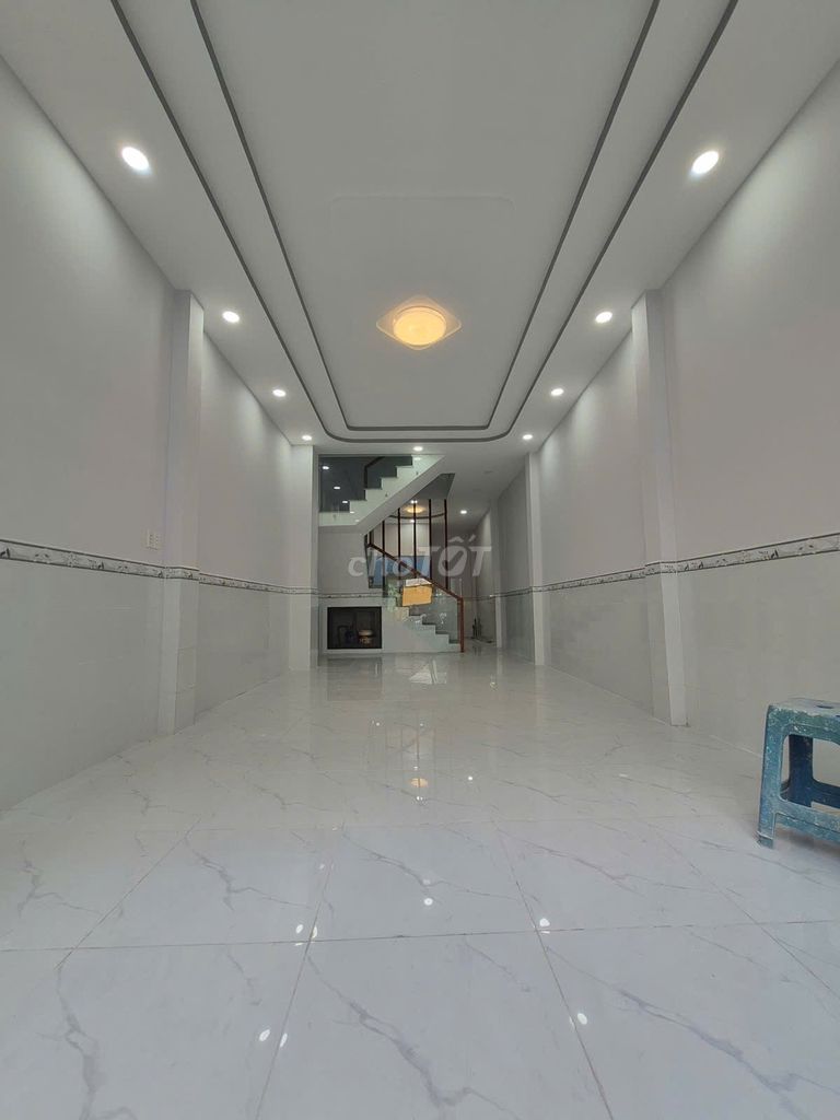 ĐƯỜNG 12M CÓ VÍA HÈ, VỊ TRÍ KD. BÌNH THỚI Q11, 3 TẦNG, GIÁ 13,5 T