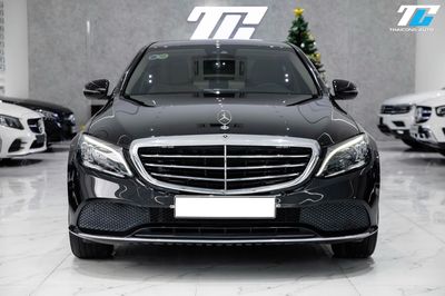 Mercedes-Benz C200 Exclusive 2020 Đen 34000 km