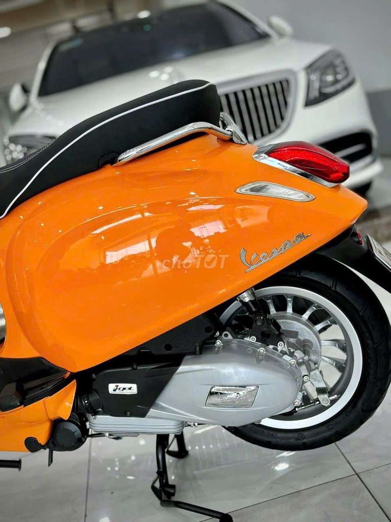 Piaggio Vespa Sprint 125cc màu Cam. Mua bán Xe máy tại Quận Bình Tân Tp Hồ Chí Minh được đăng bởi Dung Nguyễn  hình 3