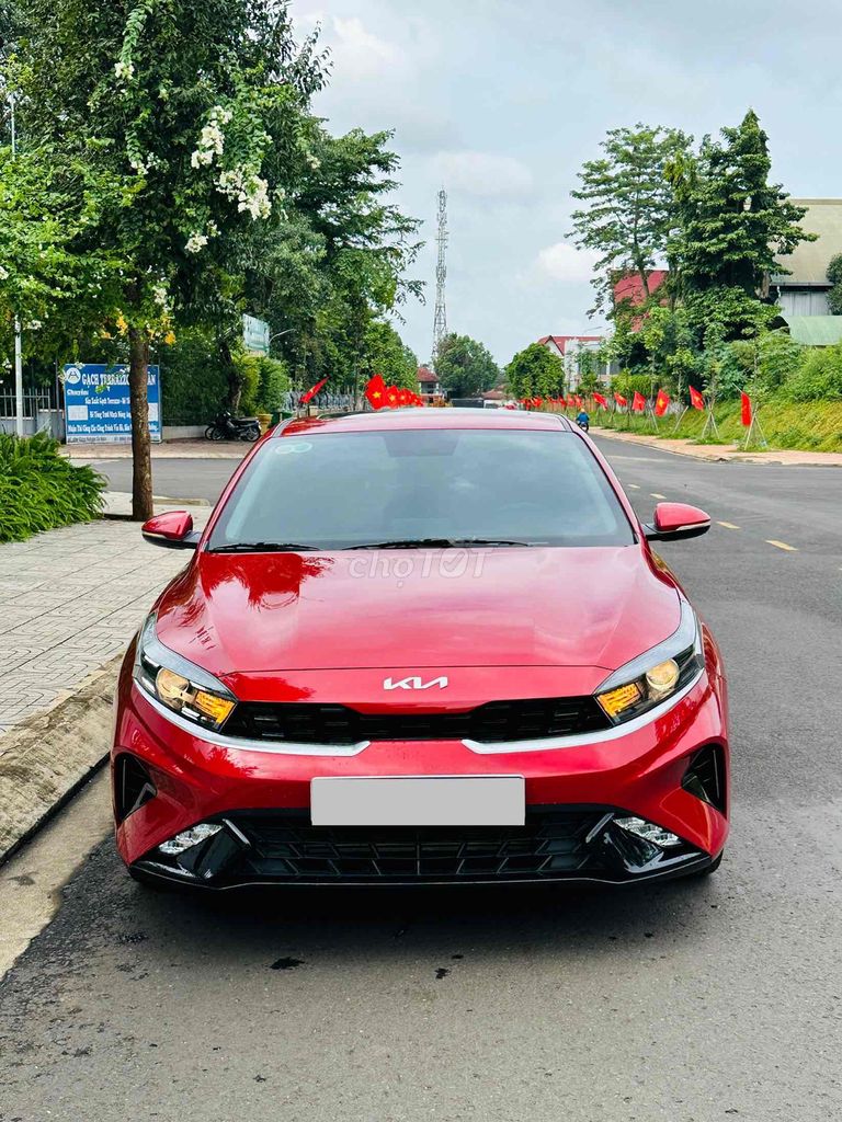 Kia K3 2024 Luxury 1.6 AT - 9400 km. Mua bán Ô tô tại Thành phố Buôn Ma Thuột Đắk Lắk được đăng bởi Nguyễn duy dương hình 2