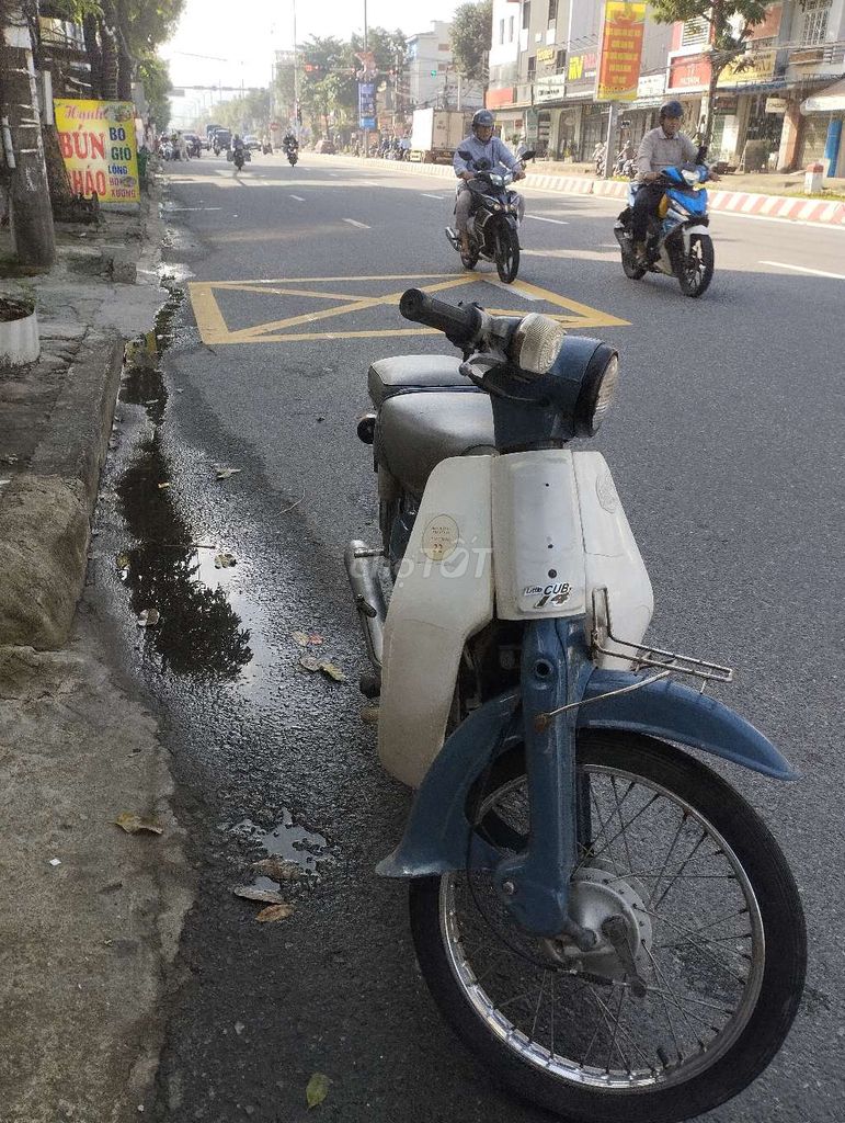 Cúp nhật , mây êm , xe đẹp. Mua bán Xe máy tại Quận Liên Chiểu Đà Nẵng được đăng bởi Luong Tin hình 2