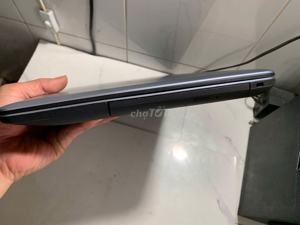 Asus X540L i7 gen 5 15.6 inch 8GB/128GB. Mua bán Laptop tại Quận 10 Tp Hồ Chí Minh được đăng bởi Hội Đồ Điện Tử hình 1