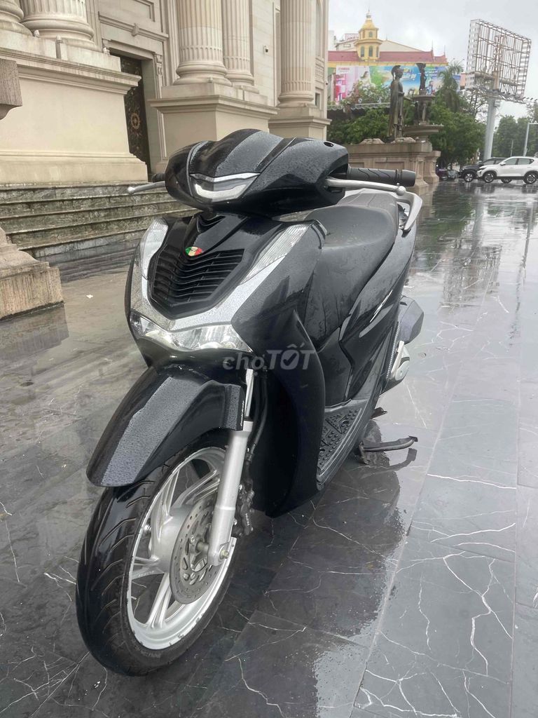 sh lướt đẹp,bán hoặc giao lưu xe khác. Mua bán Xe máy tại Thành phố Vinh Nghệ An được đăng bởi Mạnh Nhỏ hình 20