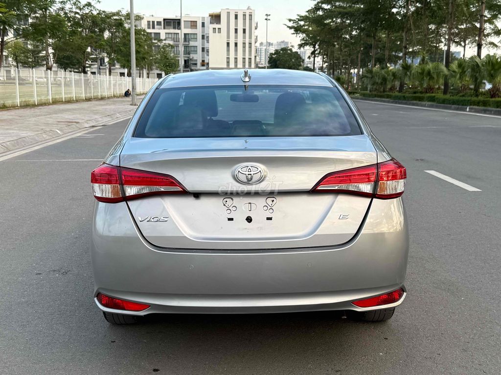 Vios 2021 MT tư nhân một chủ. Mua bán Ô tô tại Quận Hoàng Mai Hà Nội được đăng bởi Dong Doanh hình 6