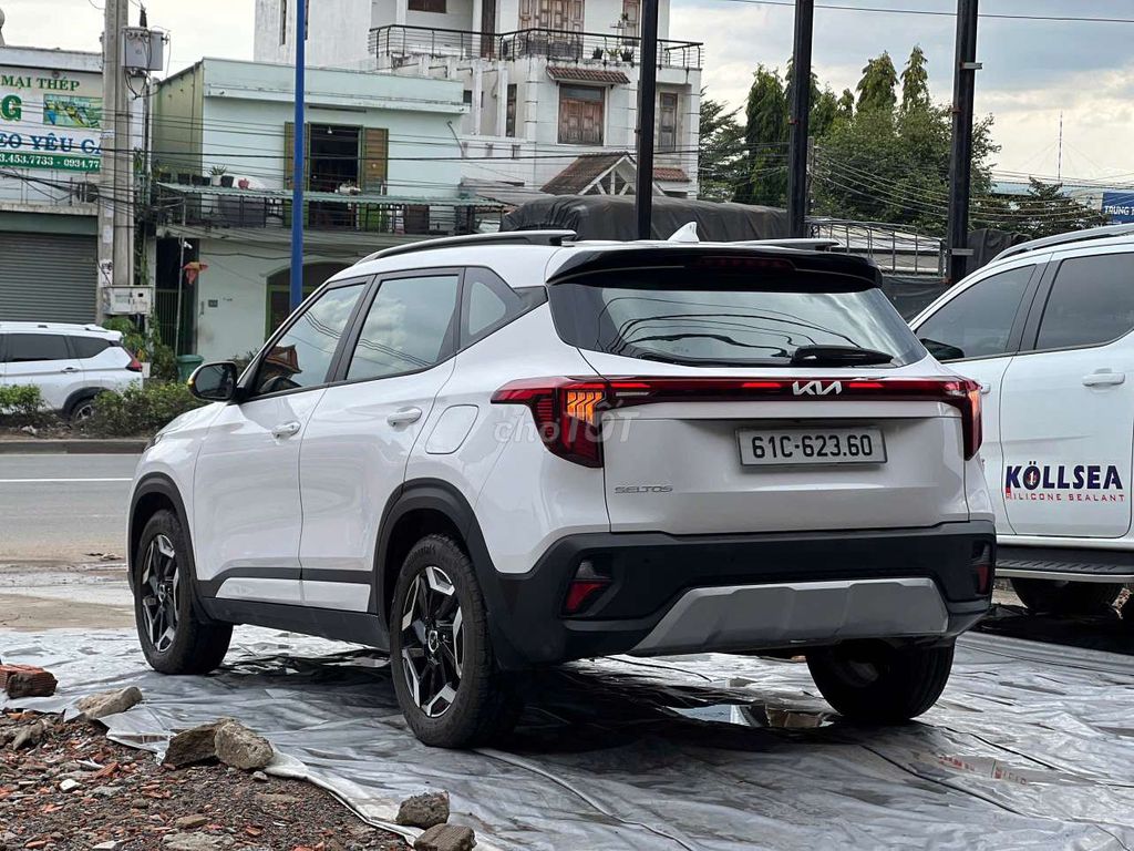 Kia Seltos 2025 1.5 Duluxe 9000 km. Mua bán Ô tô tại Thành phố Thủ Đức Tp Hồ Chí Minh được đăng bởi BÌNH VÌNH PHÚ CHUYÊN XE LƯỚT BAO TEST HÃNG  hình 4