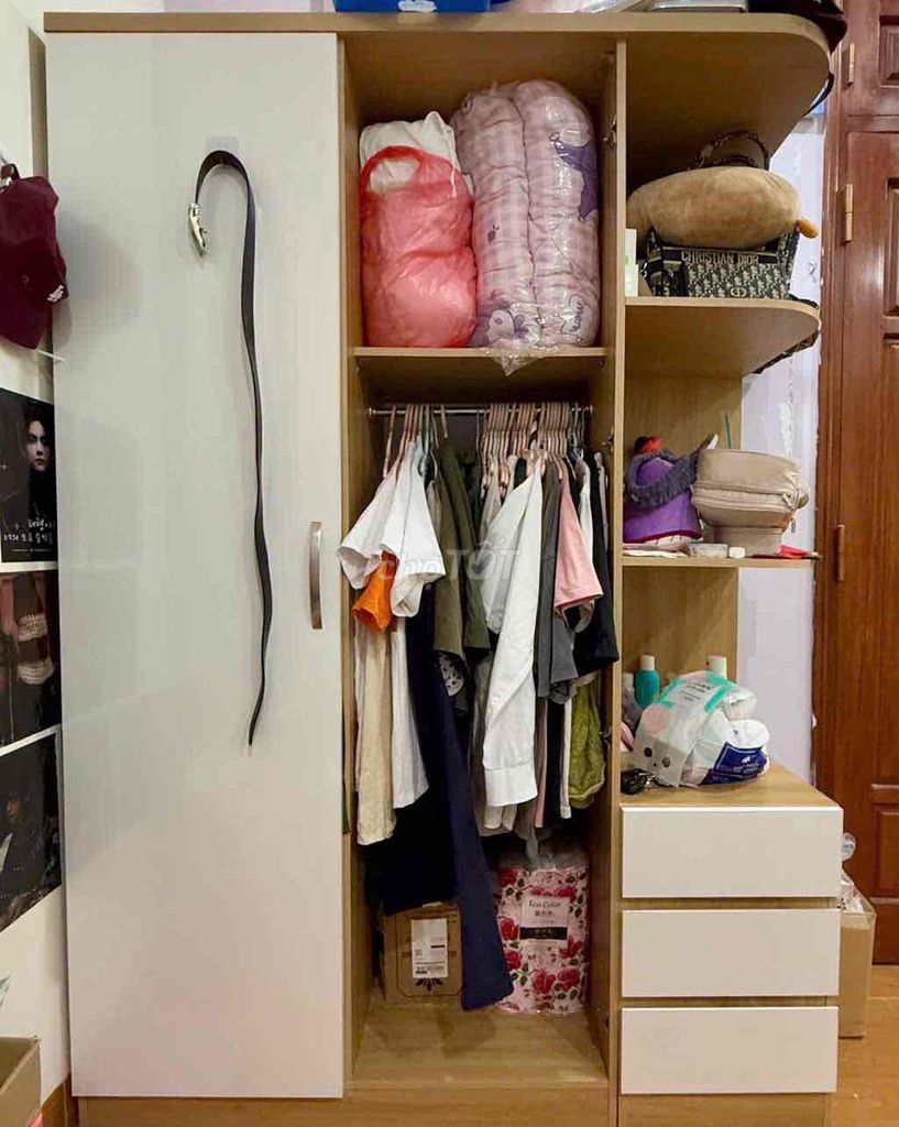 Tủ quần áo Gỗ Vàng, Trắng. Mua bán Tủ, kệ gia đình tại Quận Đống Đa Hà Nội được đăng bởi Sỹ Hiền hình 1