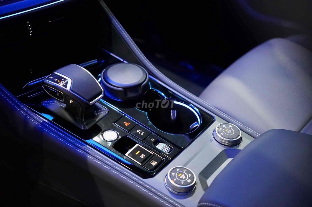 Volkswagen Touareg 2025 Luxury 2.0 TSI. Mua bán Ô tô tại Quận 1 Tp Hồ Chí Minh được đăng bởi Hưng Messi Bán Xe Đức hình 13