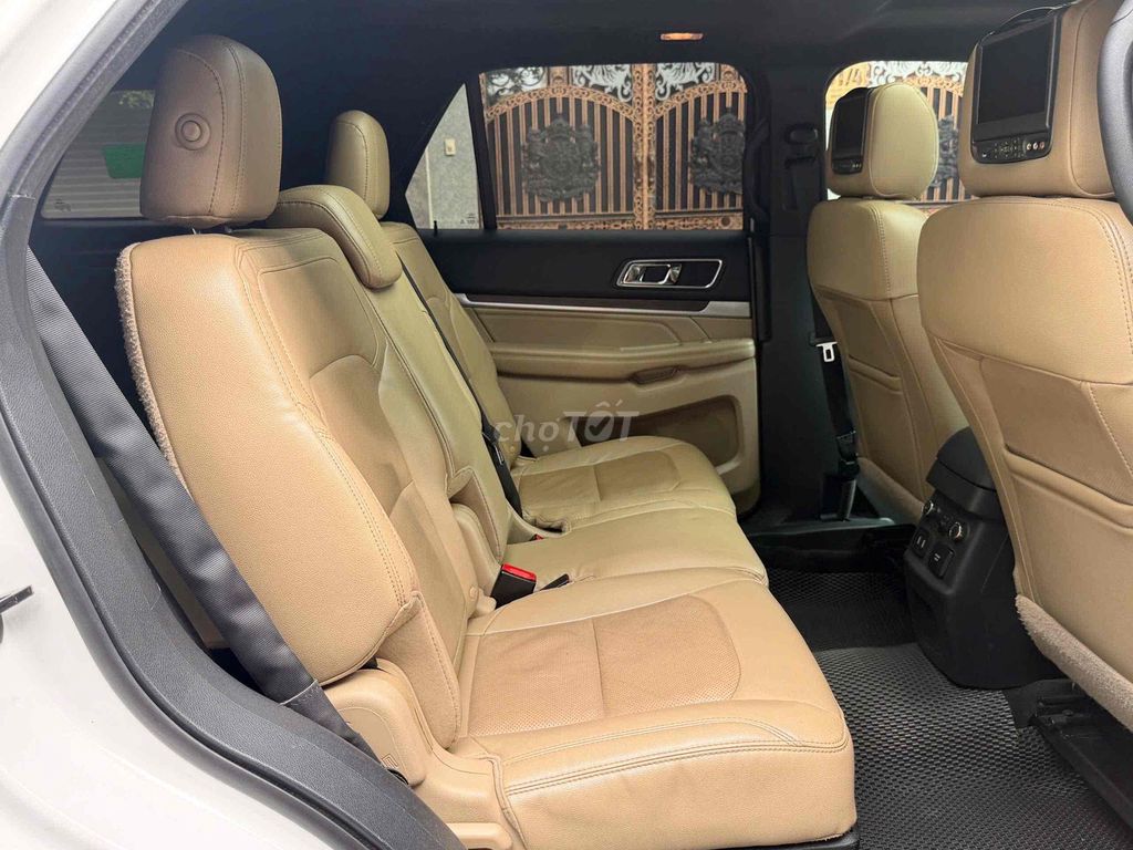 Ford Explorer 2016 82.000 km Trắng. Mua bán Ô tô tại Quận Tân Phú Tp Hồ Chí Minh được đăng bởi FORD BẾN THÀNH ĐẠI LÝ CHÍNH HÃNG  hình 7