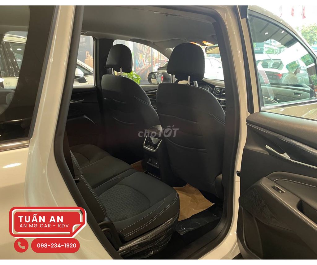 ƯU ĐÃI KHỦNG-G50 MT 8 CHỖ - MỚI100% 170TR NHẬN XE. Mua bán Ô tô tại Quận 6 Tp Hồ Chí Minh được đăng bởi Ô TÔ MG KINH DƯƠNG VƯƠNG hình 2