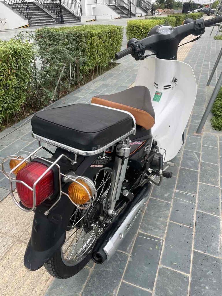 Thanh lý cúp 50cc siêu mới chưa đăng ký. Mua bán Xe máy tại Quận Bắc Từ Liêm Hà Nội được đăng bởi Hữu Nhuận hình 8