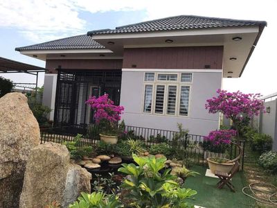 Rent · 2 bd · 300 м² · Quận Ngũ Hành Sơn, ул. Đường Đạm Phương