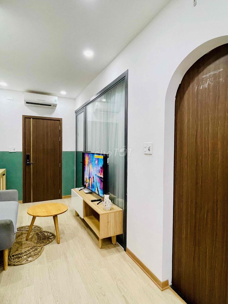 High-floor 2-bedroom apartment near My Khe beach — photo 9