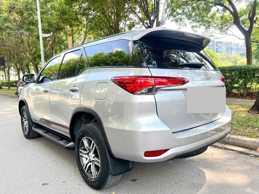 Toyota Fortuner 2019 2.4G 4x2 MT - 83000 km. Mua bán Ô tô tại Quận Tân Phú Tp Hồ Chí Minh được đăng bởi phan khanh hình 4