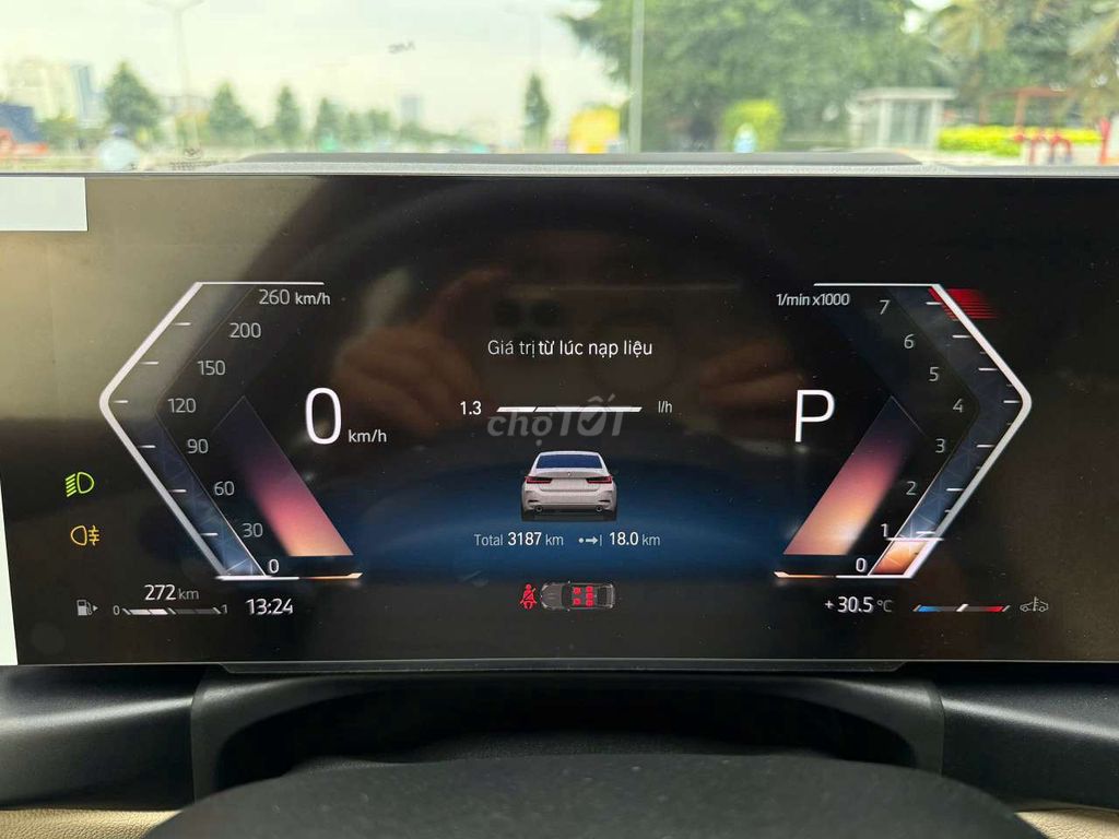 BMW 320i Sportline LCI 2024 Trắng 3200 km. Mua bán Ô tô tại Quận 7 Tp Hồ Chí Minh được đăng bởi Hoàn Lee Xe Lướt hình 8