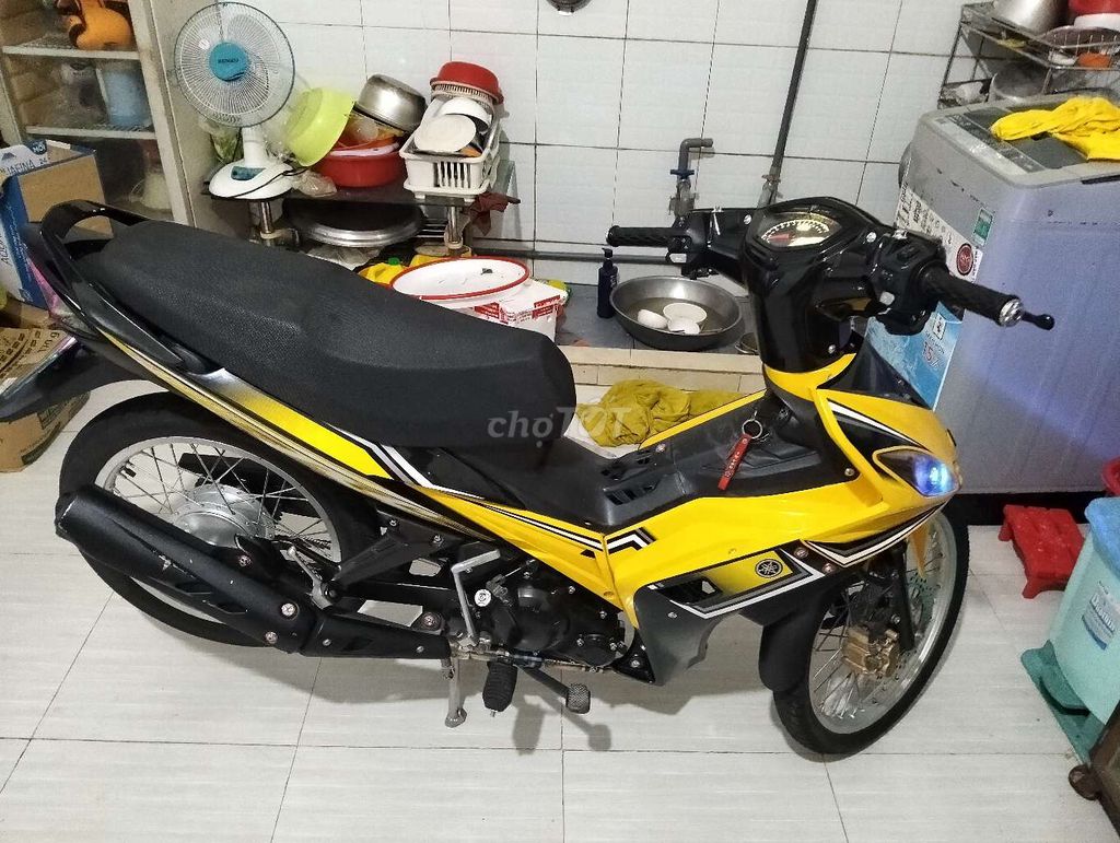 Cần bán ex 2010 5p71 nhà đang sử dụng. Mua bán Xe máy tại Huyện Bình Tân Vĩnh Long được đăng bởi Hoàng Hiếu hình 5