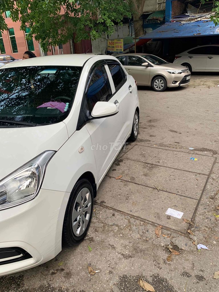 Hyundai Grand i10 2021 Sedan 1.2 MT - 153000 km. Mua bán Ô tô tại Thành phố Vinh Nghệ An được đăng bởi Nguyên Soái hình 2