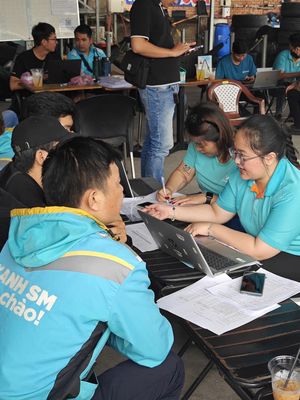 TUYỂN DỤNG TÀI XẾ XE ĐIỆN TAXI XANH SM