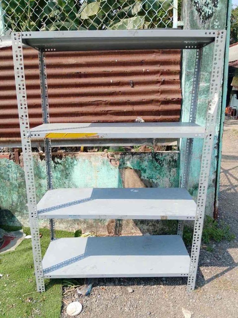 Kệ sắt chữ V 4 tầng 100x40x150cm. Mua bán Tủ, kệ gia đình tại Quận Tân Phú Tp Hồ Chí Minh được đăng bởi Thu Hồng hình 1