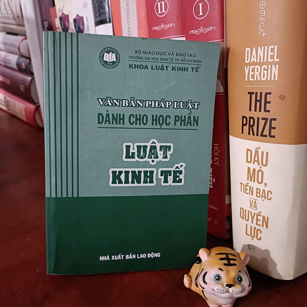Văn bản Pháp luật dành cho học phần Luật Kinh tế. Mua bán Sách tại Thành phố Biên Hòa Đồng Nai được đăng bởi For You 98 hình 1