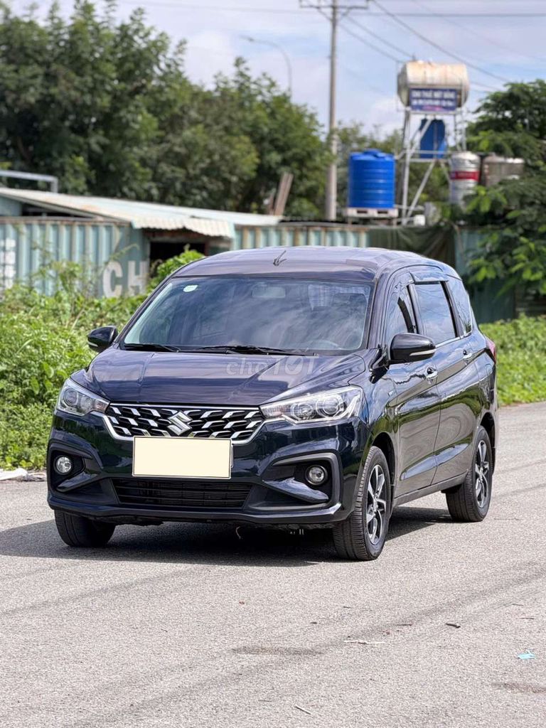 Suzuki Ertiga Hybrid 2022 Черный