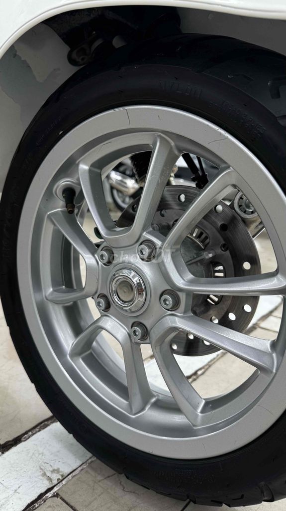 Vespa Một chủ siêu cọp chuẩn odo BH 1 năm. Mua bán Xe máy tại Quận Phú Nhuận Tp Hồ Chí Minh được đăng bởi VESPA  PIAGGIO BẢO HƯNG Vespa cũ trả góp  hình 4