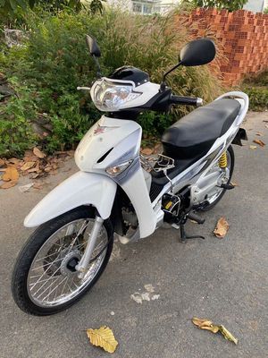 Honda Wave i 2007 Trắng bs 82