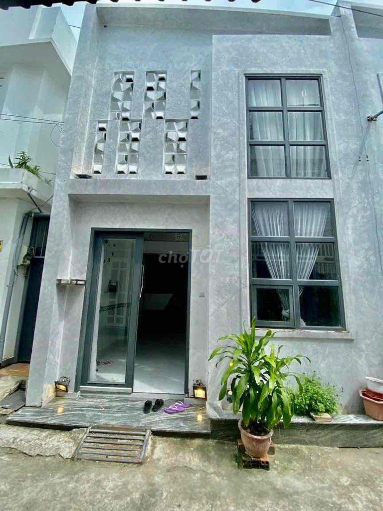 Bán nhà hẻm 699 Mạc Cửu , phường Vĩnh Quang , thành phố Rạch Giá