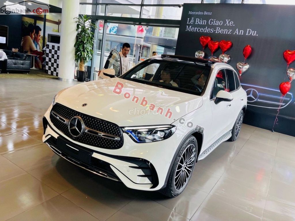 Mercedes Benz GLC 300 4Matic 2025 - 2 Tỷ 339 Triệu. Mua bán Ô tô tại Quận Long Biên Hà Nội được đăng bởi Nguyễn Văn Chung hình 2