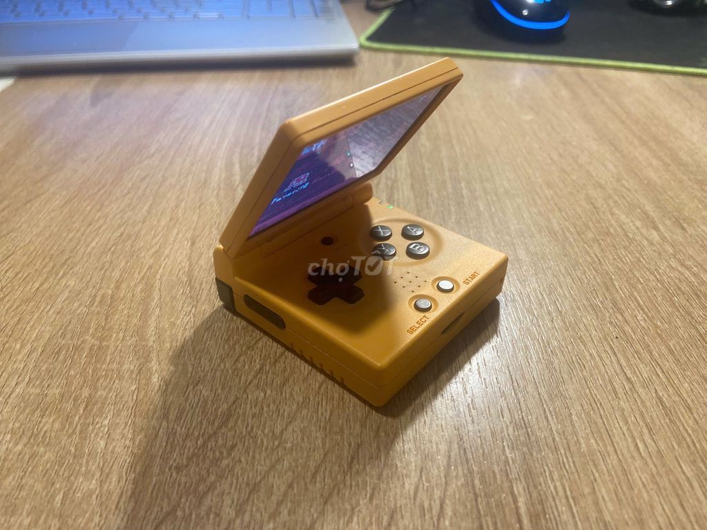 Máy chơi game Miyoo Mini Flip Vàng Like new. Mua bán Thiết bị chơi game tại Thành phố Đà Lạt Lâm Đồng được đăng bởi Thái Thịnh Vi hình 1