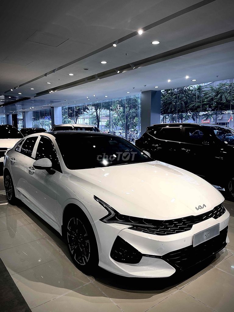 Kia K5 2.0 Premium. Mua bán Ô tô tại Quận Phú Nhuận Tp Hồ Chí Minh được đăng bởi Nguyễn hữu nhất hình 4