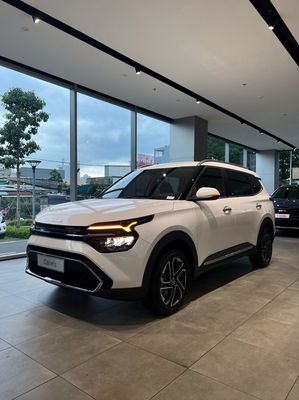 Kia Carens 1.5G Luxury 2026 - 598 Triệu