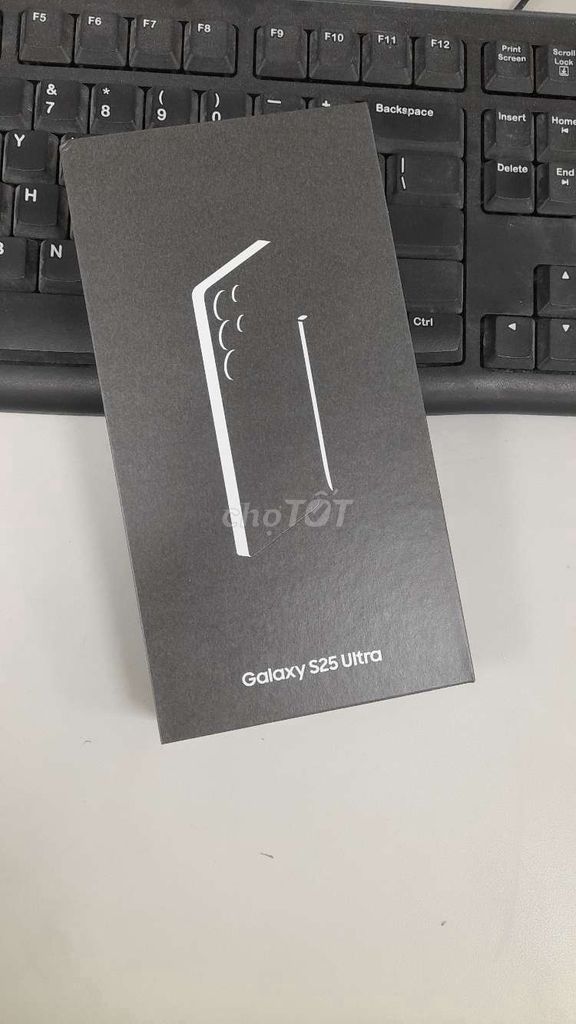 Samsung Galaxy S25 Ultra 12GB/256GB newseal. Mua bán Điện thoại tại Thành phố Thủ Đức Tp Hồ Chí Minh được đăng bởi Vu Đuc Luong hình 1