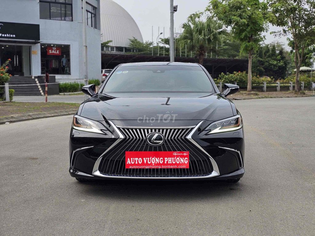 Lexus ES 250 sản xuất 2021