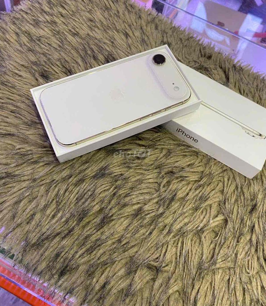 Apple iPhone 256GB Vàng. Mua bán Điện thoại tại Quận 3 Tp Hồ Chí Minh được đăng bởi Nam Á Mobile hình 1