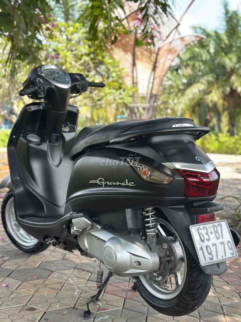 Yamaha Grande 2014 Máy Zin Êm Biển 79 Thần Tài. Mua bán Xe máy tại Quận 12 Tp Hồ Chí Minh được đăng bởi Anna Nguyen hình 5