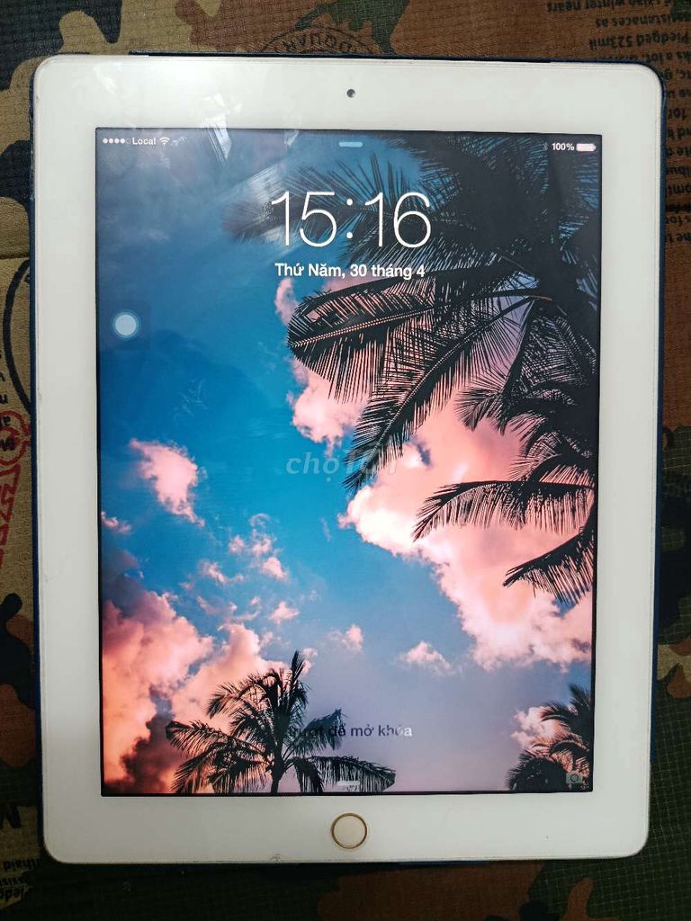 Apple iPad 4 Retina Trắng. Mua bán Máy tính bảng tại Quận 7 Tp Hồ Chí Minh được đăng bởi Nguyễn Hùng hình 1