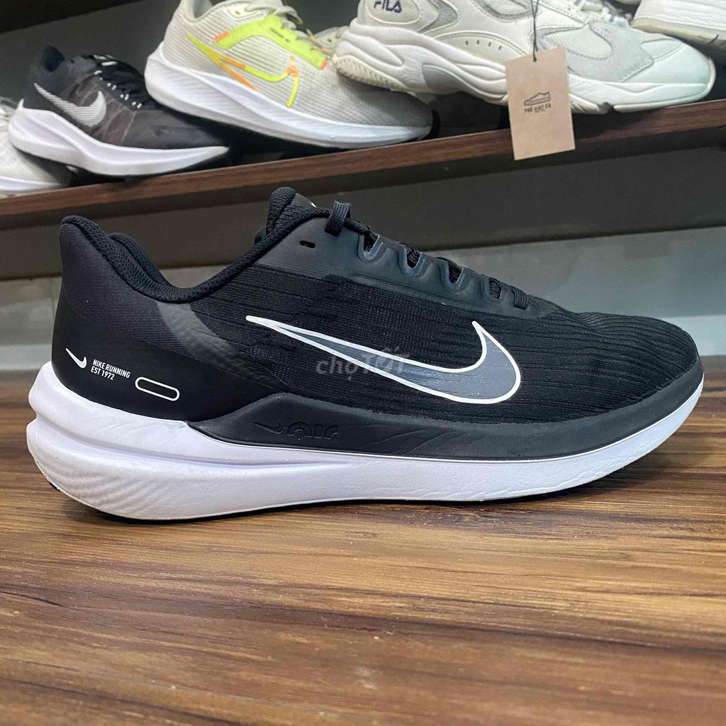 Giày chạy bộ Nike Zoom Winflo 9 size 31,độ mới 98%