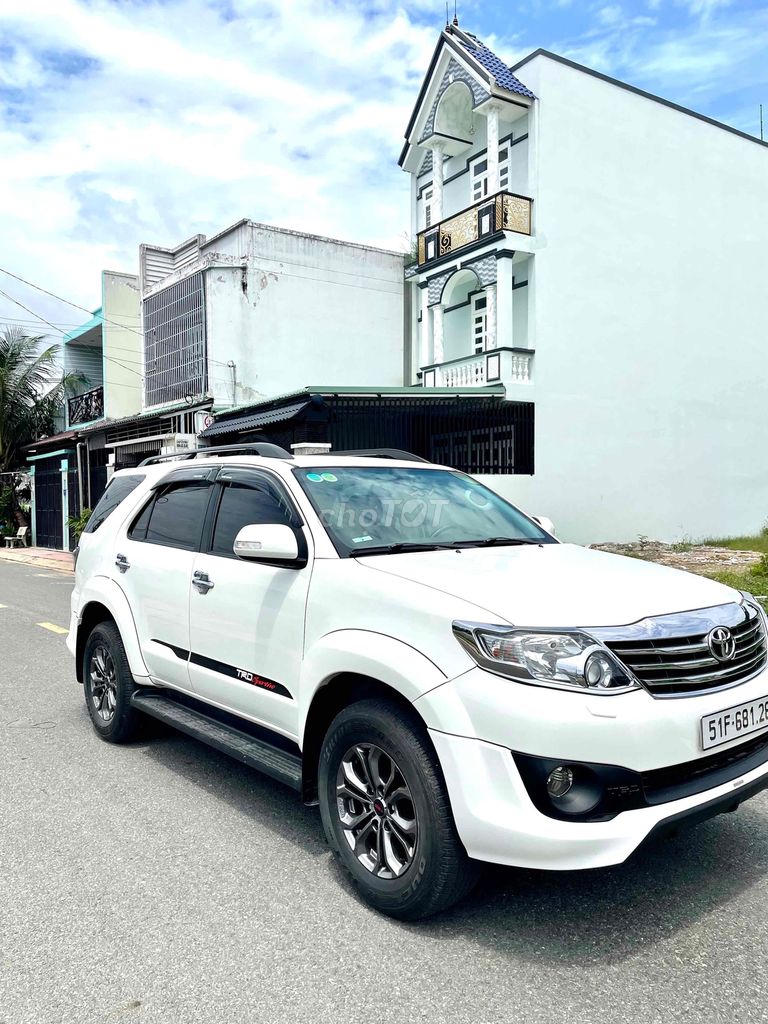 BÁN FOTUNER PHIEN BẢN TRD TỰ ĐỘNG , XĂNG , 2 CẦU. Mua bán Ô tô tại Huyện Củ Chi Tp Hồ Chí Minh được đăng bởi Lương mạnh tuấn hình 8