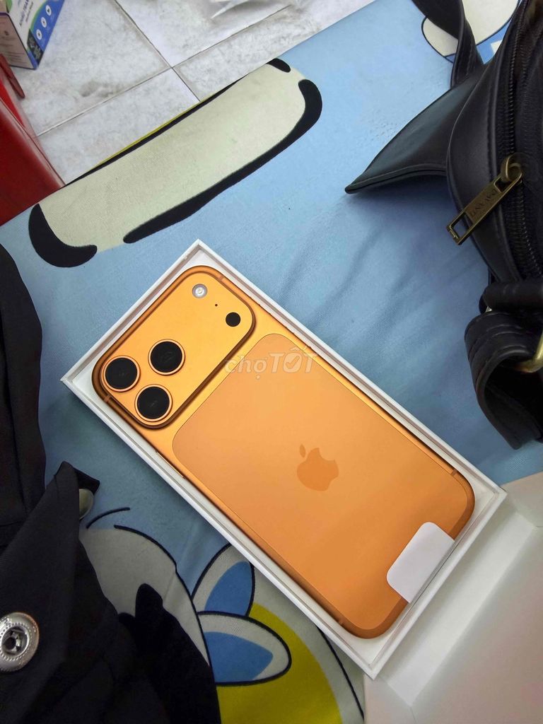 iPhone 17 ProMax 256GB Cam Lock EID Esim. Mua bán Điện thoại tại Quận Gò Vấp Tp Hồ Chí Minh được đăng bởi Cửa Hàng BT Mobile Chuyên Iphone Quốc Tế Giá Tốt hình 1
