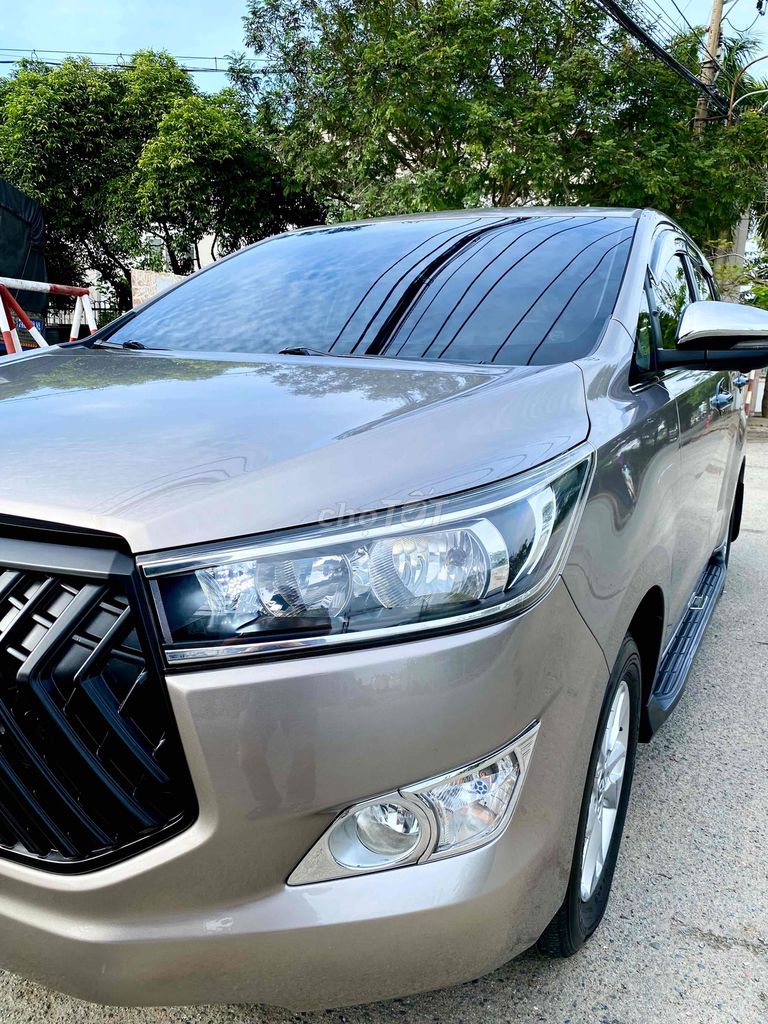 INNOVA2.0G ĐK12/2018 NÂU ÁNH KIM.XE MỚI TINH