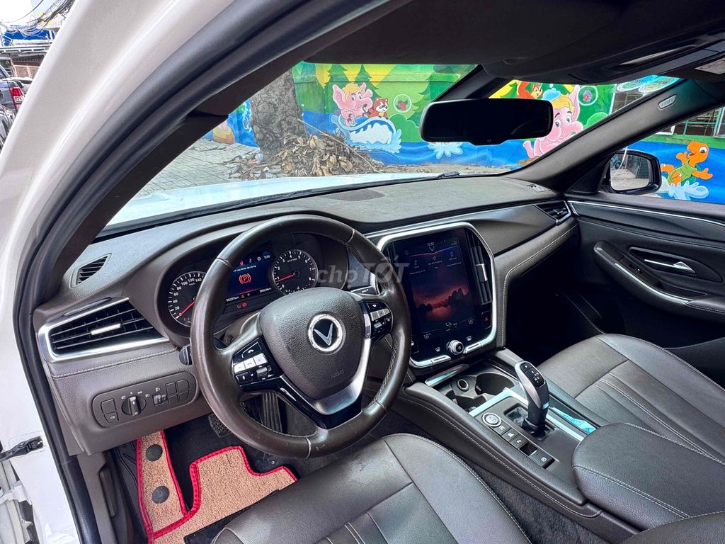 VinFast Lux A2.0 2020 A2.0 Tiêu chuẩn - 90000 km. Mua bán Ô tô tại Quận 12 Tp Hồ Chí Minh được đăng bởi Tân hình 10