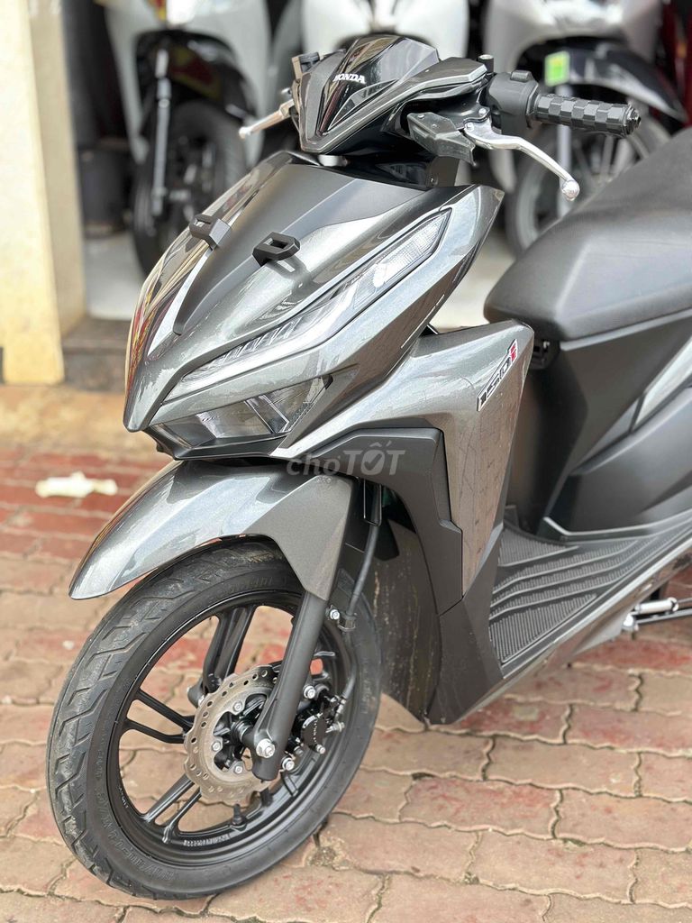 VARIO 150cc 2021  XE MÀU MỚI XÁM  LAMBO. Mua bán Xe máy tại Thành phố Buôn Ma Thuột Đắk Lắk được đăng bởi CẦM ĐỒ TUẤN ĐẠT hình 4